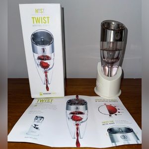 Host Twist Adjustable Wine Aerator Open Box